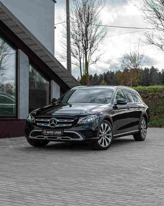Mercedes Benz Luxury Cars